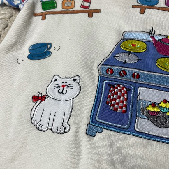 Vintage City Kids NWOT Sweatshirt One Piece Cat Kitchen Unique Embroidered 3/6 M - Picture 4 of 9